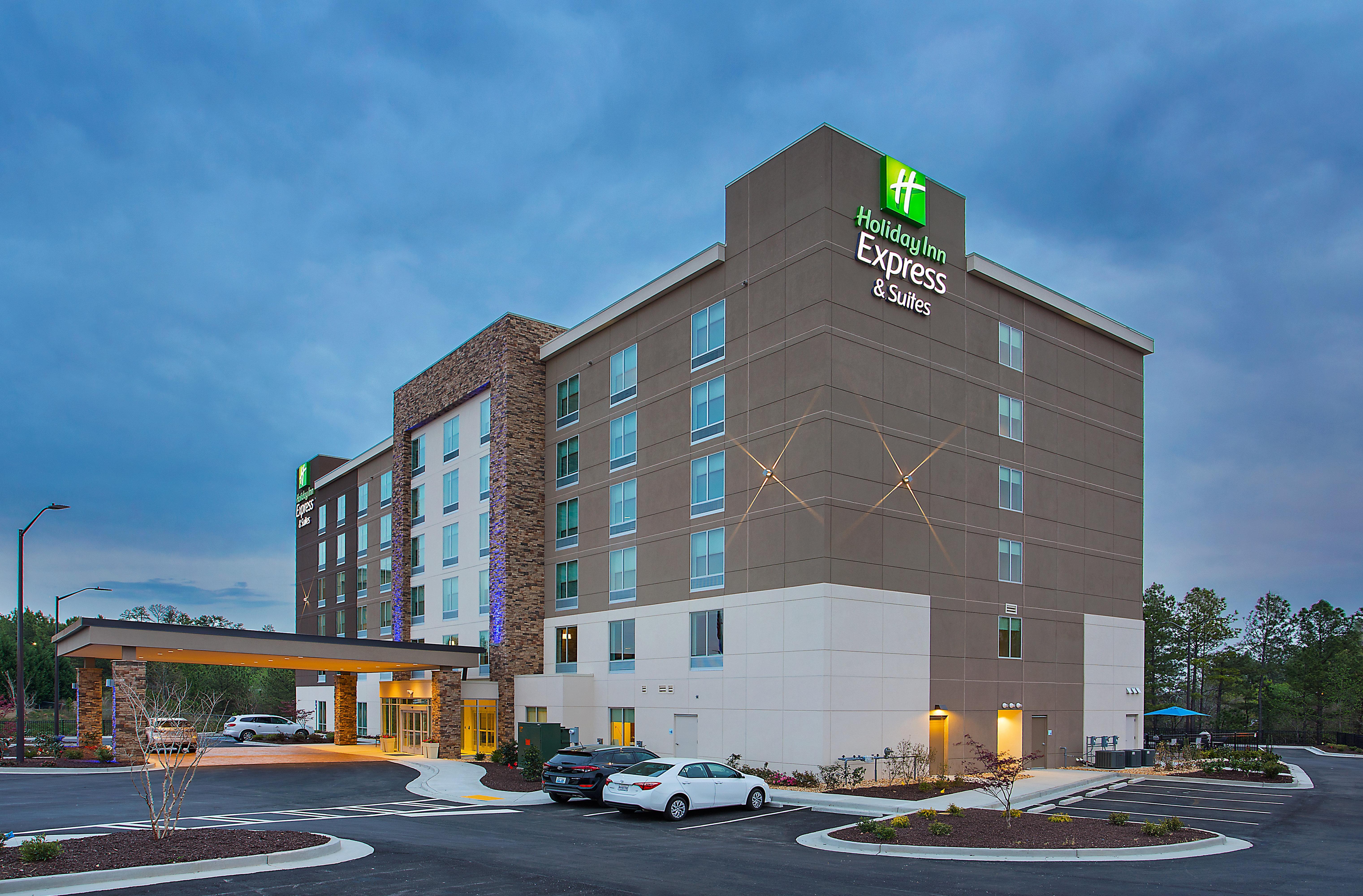 Holiday Inn Express & Suites Covington, An Ihg Hotel Exterior foto