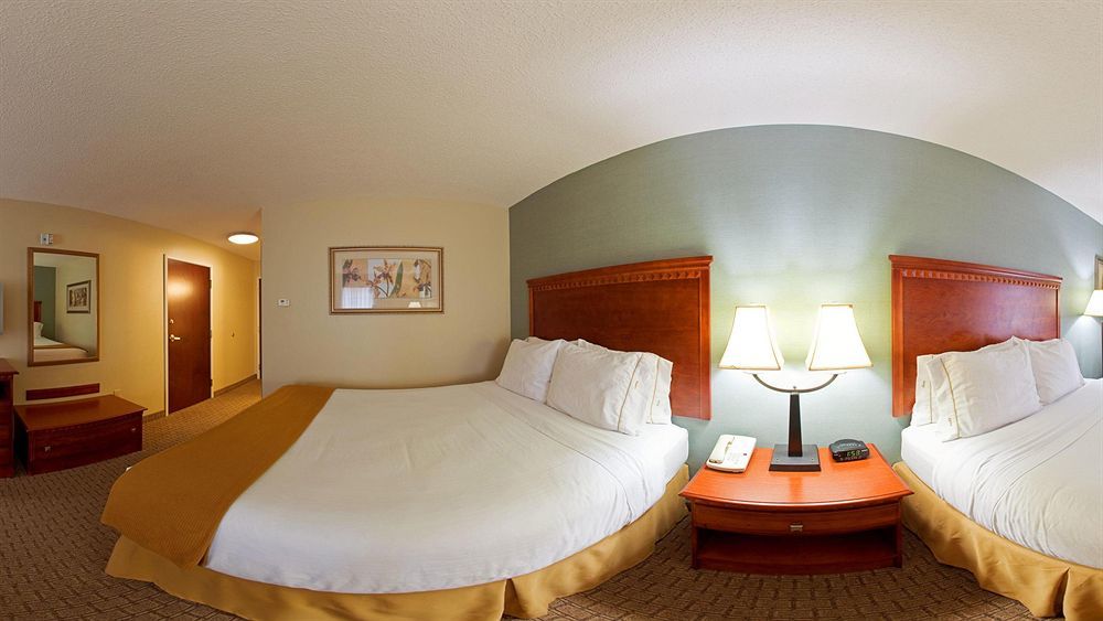 Holiday Inn Express & Suites Covington By Ihg Exterior foto